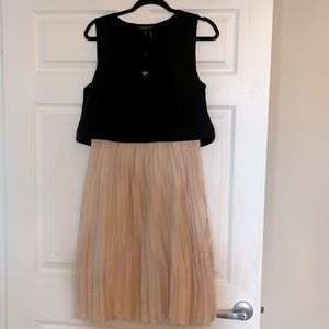 Donna Karen pleated dress. Size 6